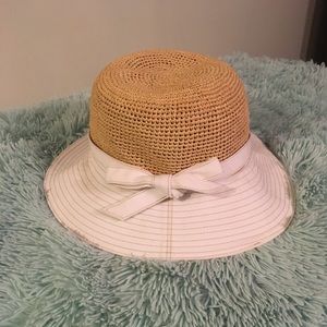 Helen Kaminski straw hat